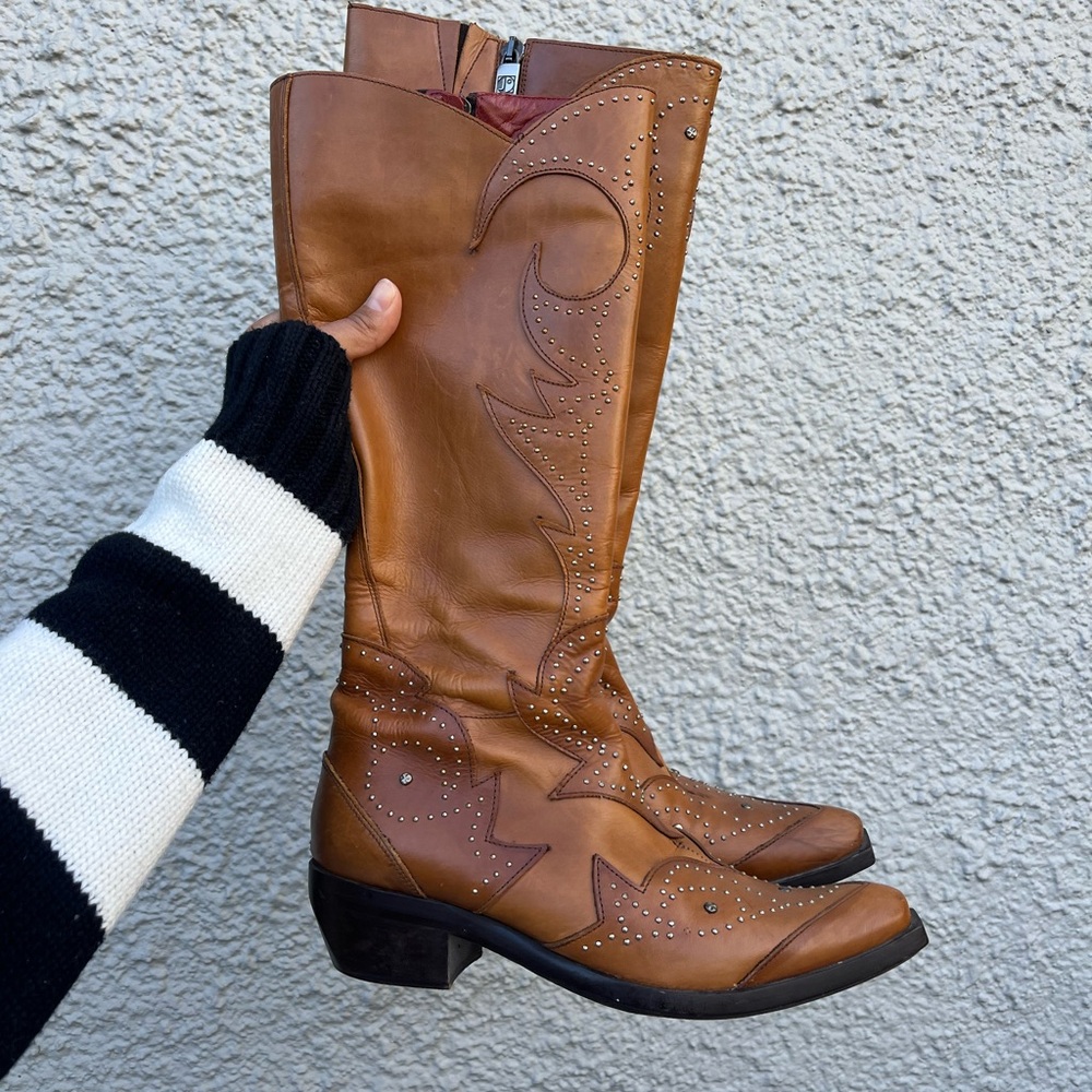 Vero Cuoio Brown Heeled cowgirl boots